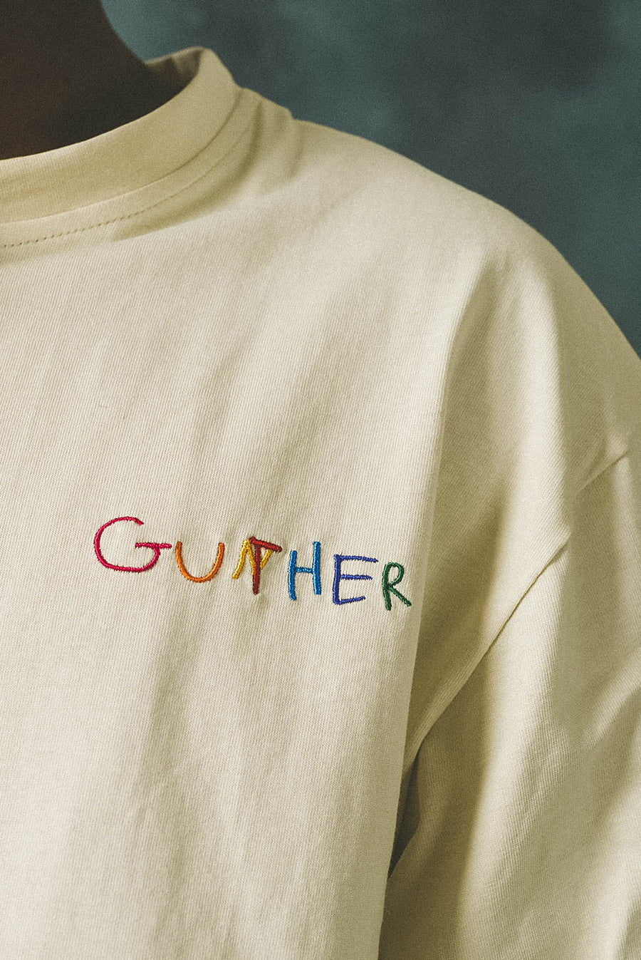 camiseta Gunther