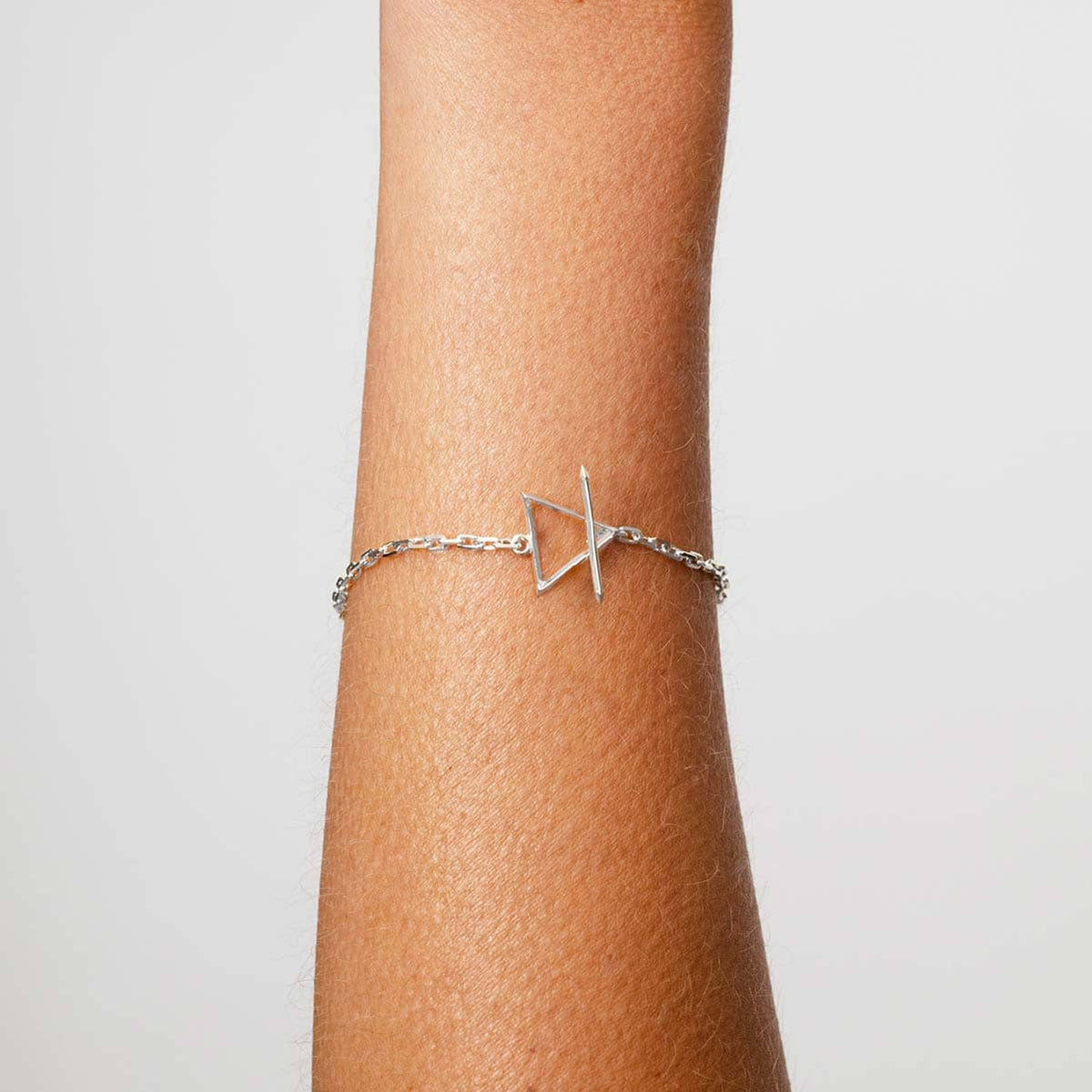 THE HUMANITY CHAIN BRACELET
